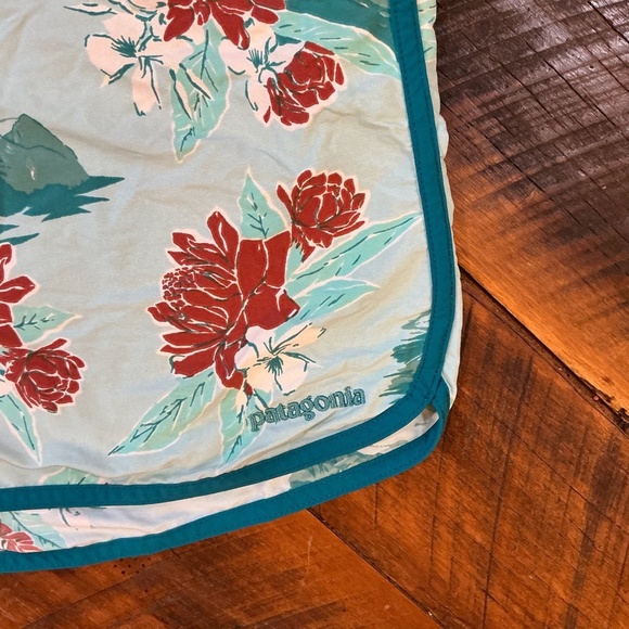 Patagonia Wavefarer Floral Boardshorts Men’s Size 36 Surf Swim Trunks Quick-Dry - Picture 3 of 7